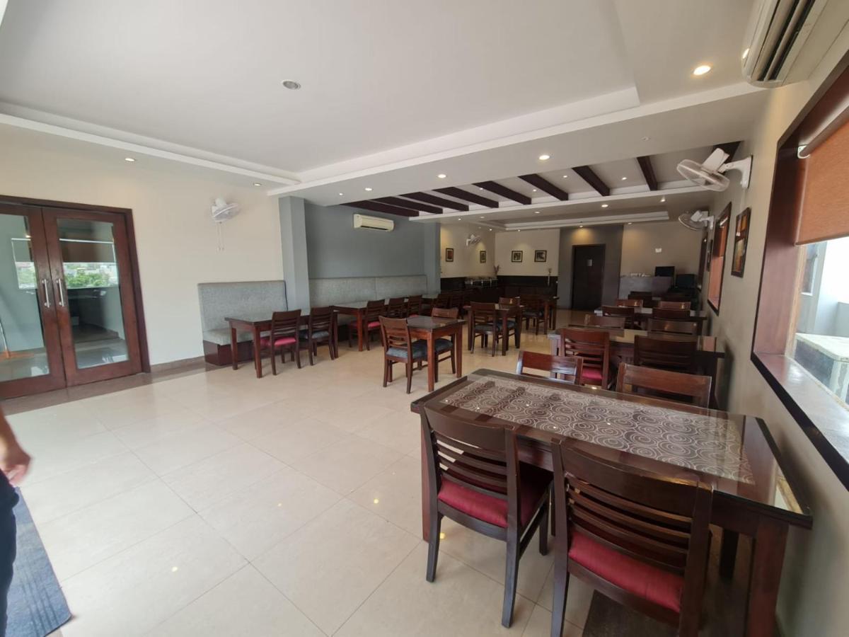 Hotel Lemon Park Haldwani Exterior photo